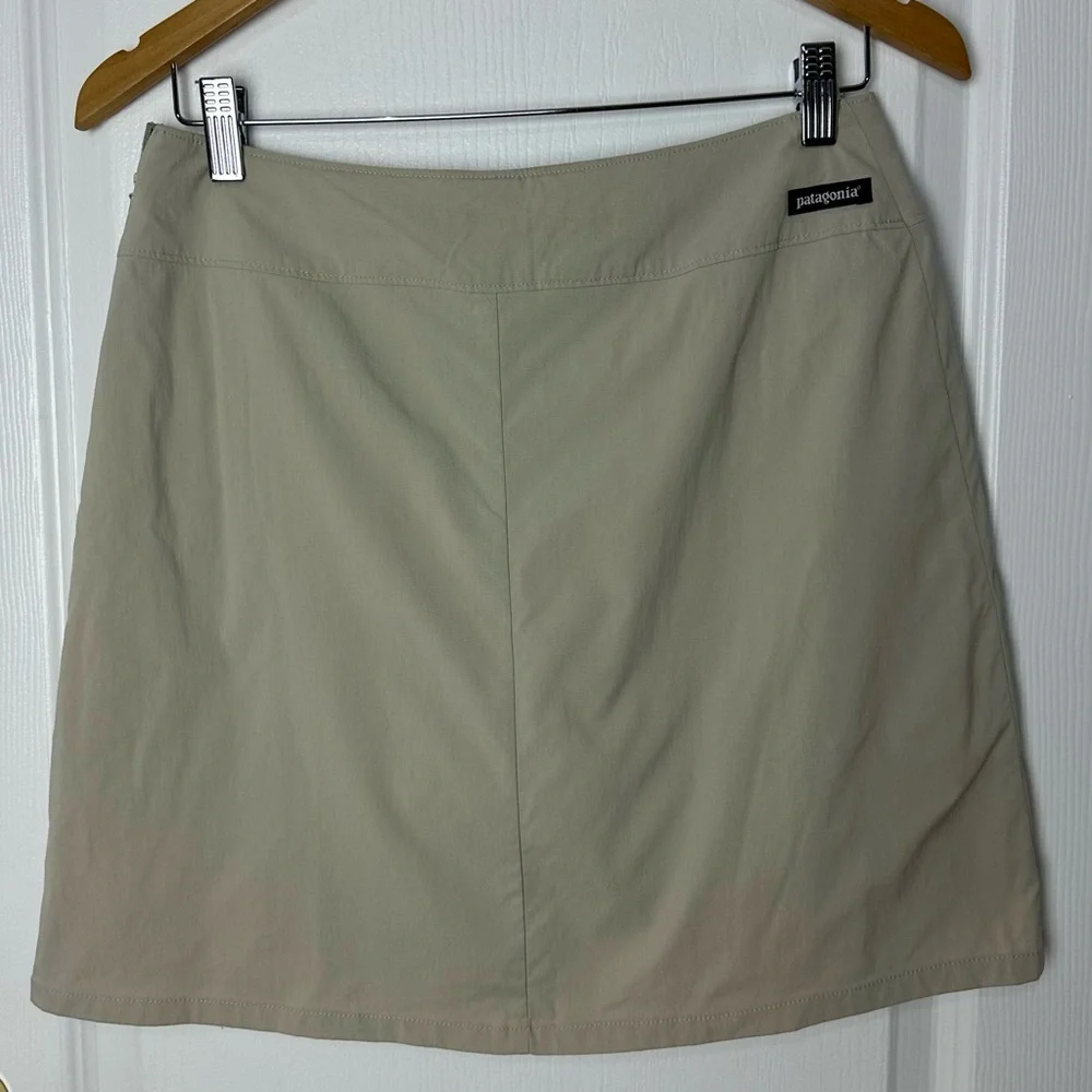 Patagonia Inter-Continental Hideaway Skort Khaki Women’s Size 6 #227 - Picture 3 of 9
